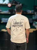 تیشرت مردانه پارچه دو نخ گلدوزی یقه گرد مدل LOUIS VUITTON